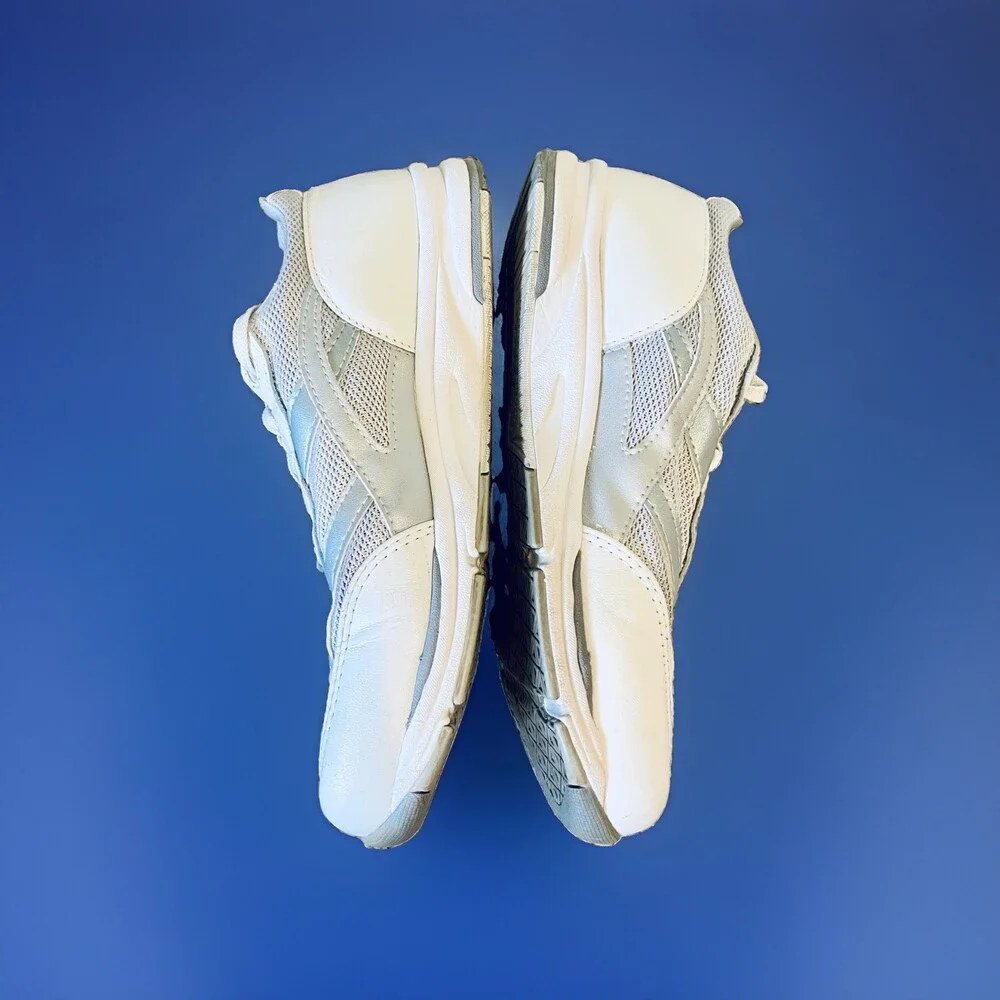 SAS Tour Mesh Women's Size 9.5 W Tripad Comfort Shoes White Silver Leather USA